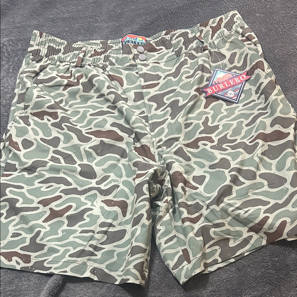 BURLEBO Men's Green Camouflage Athletic Shorts XL